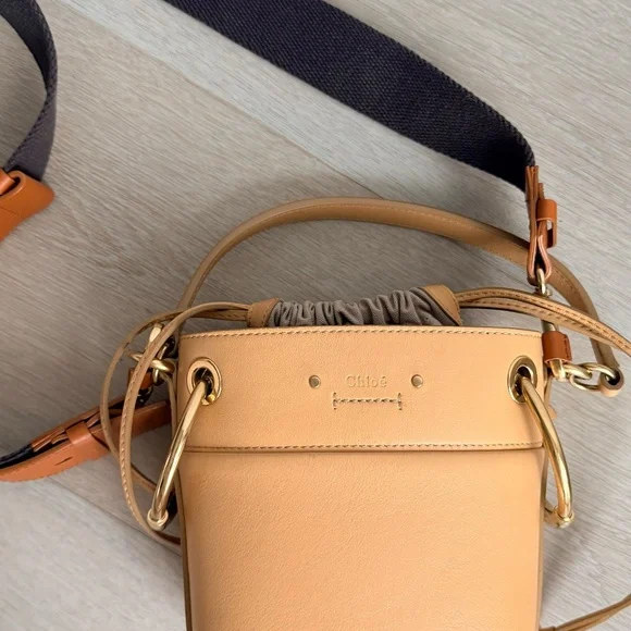 Chloe Roy Bucket Bag Small - Picture 6 of 8